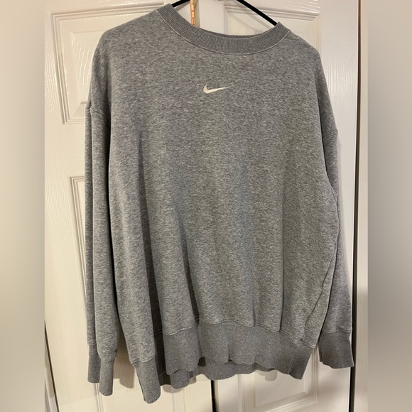 Nike Women's Sportswear Phoenix Fleece Oversized Sweatshirt Gray M - Picture 1 of 5